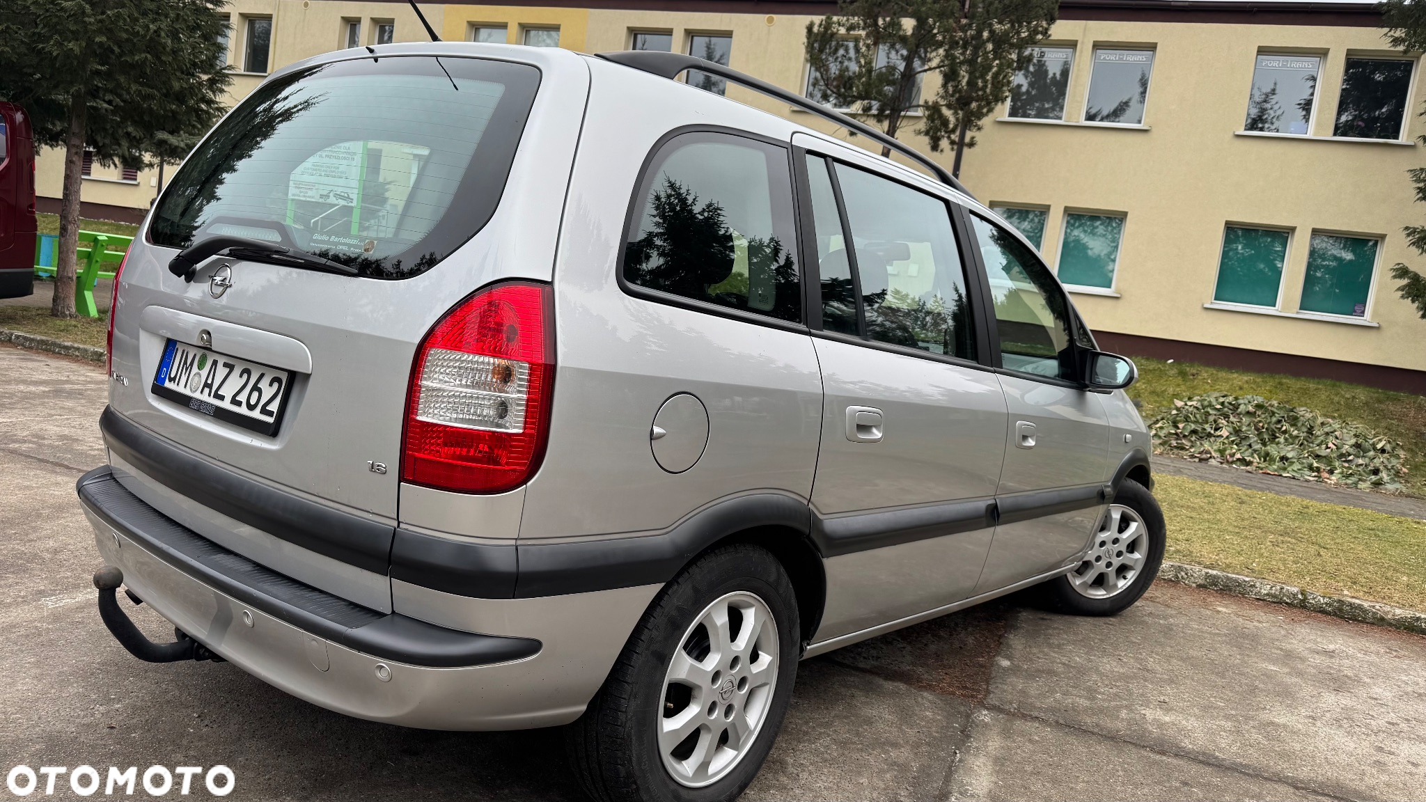 Opel Zafira 1.6 16V Comfort - 3