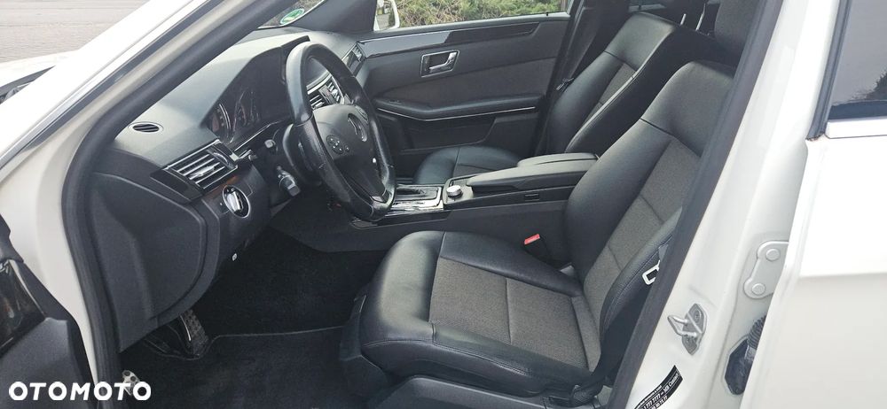 Mercedes-Benz Klasa E - 26