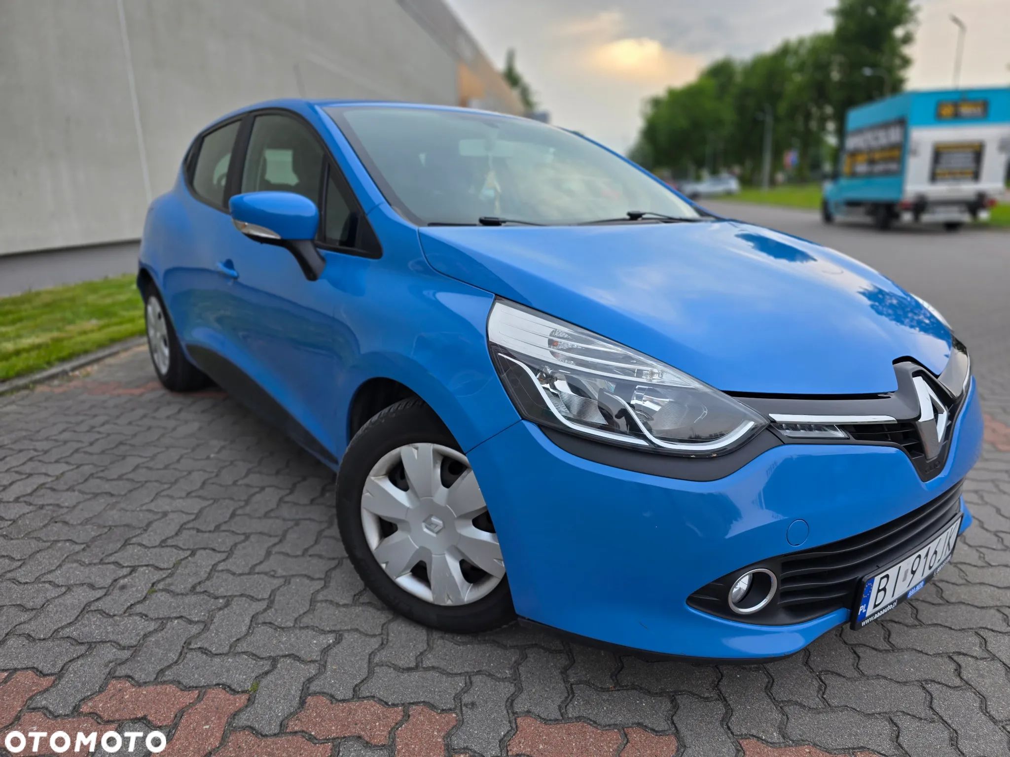 Renault Clio 1.2 16V Alize - 1