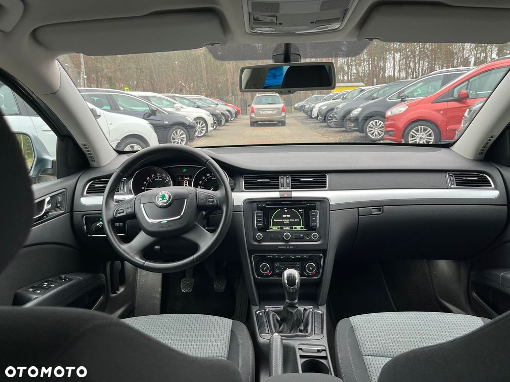 Skoda Superb 2.0 TDI Green tec Elegance - 13