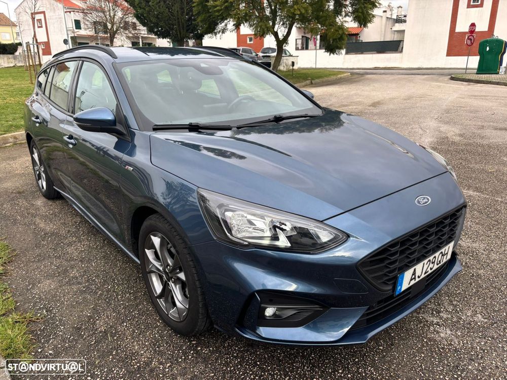 Ford Focus SW 1.5 TDCi EcoBlue ST-Line - 4