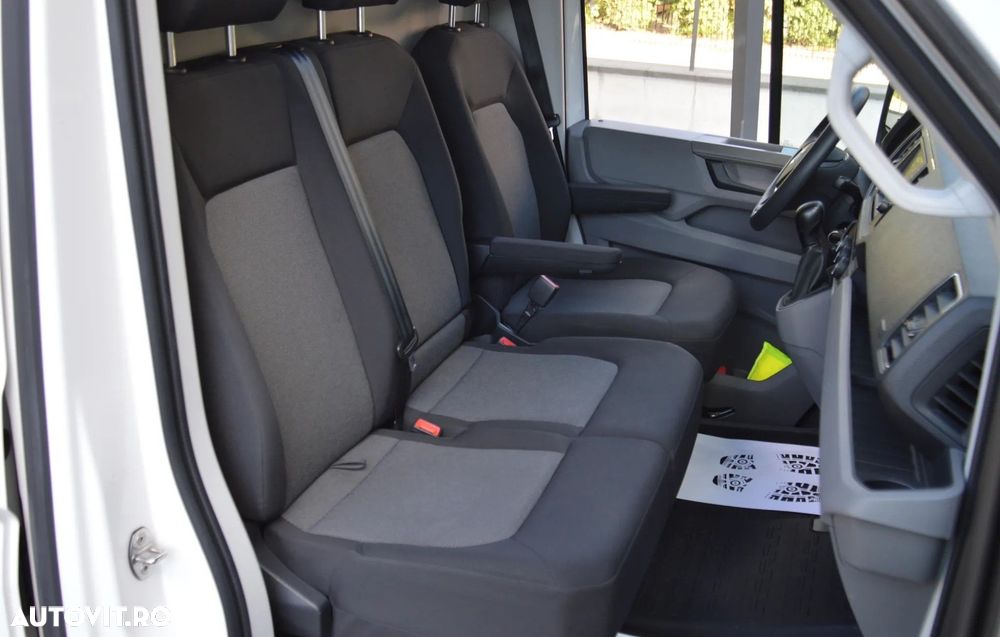 Volkswagen CRAFTER - 11