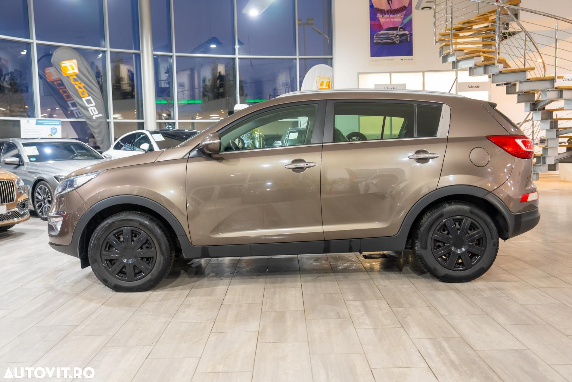 Kia Sportage 2.0 CRDI 4WD Automatik Spirit - 10