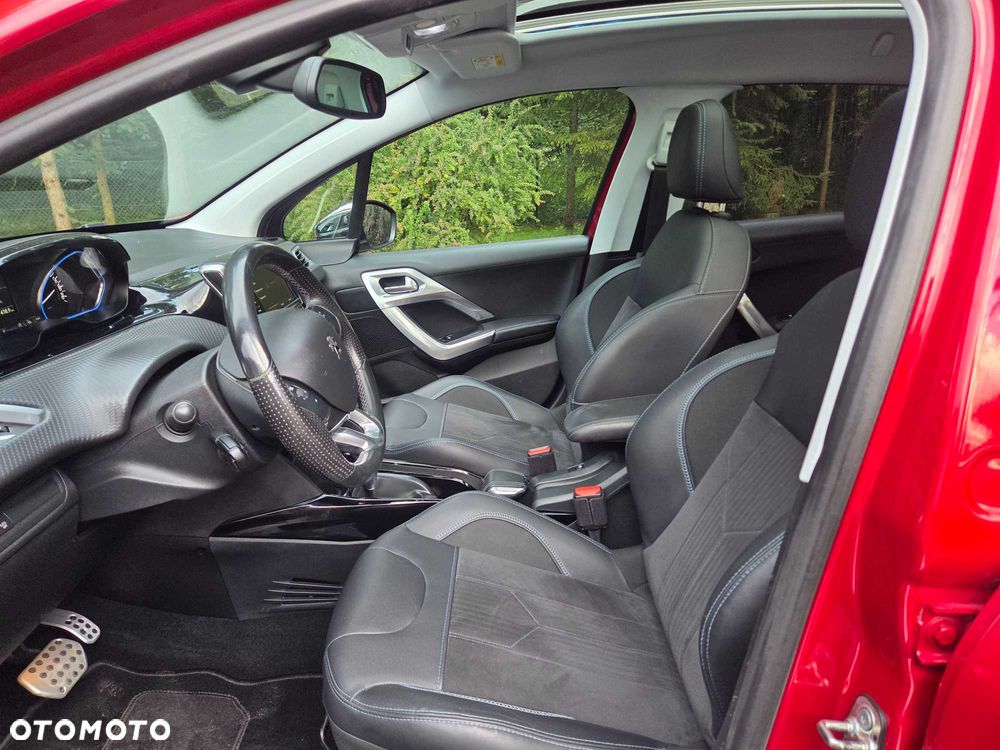 Peugeot 2008 - 4