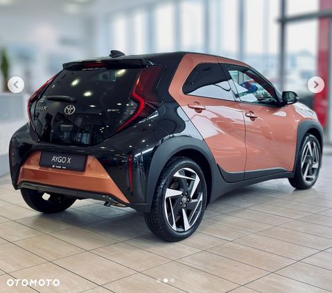 Toyota Aygo X Hybrid 1.5 Style e-CVT - 1