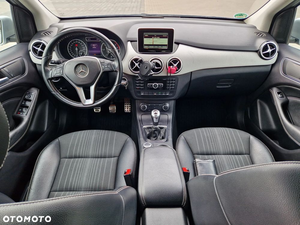 Mercedes-Benz Klasa B 200 CDI - 12