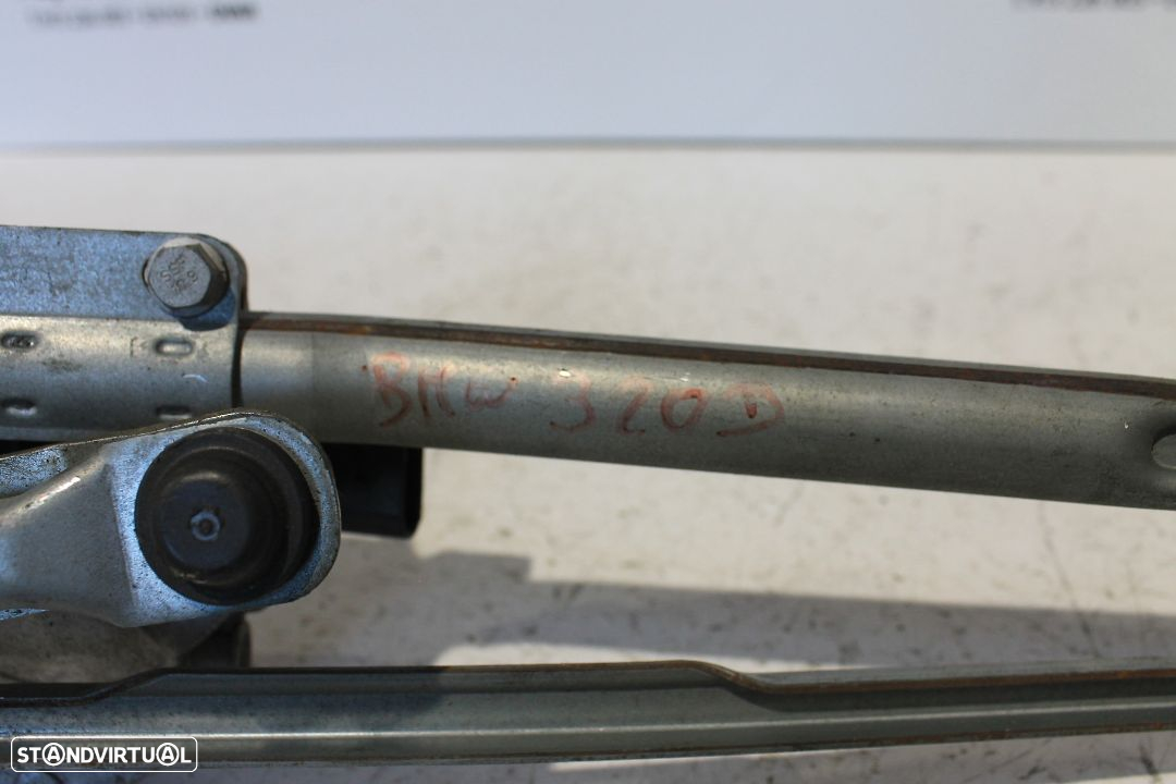 Limpa Para Brisas BMW320D - 4