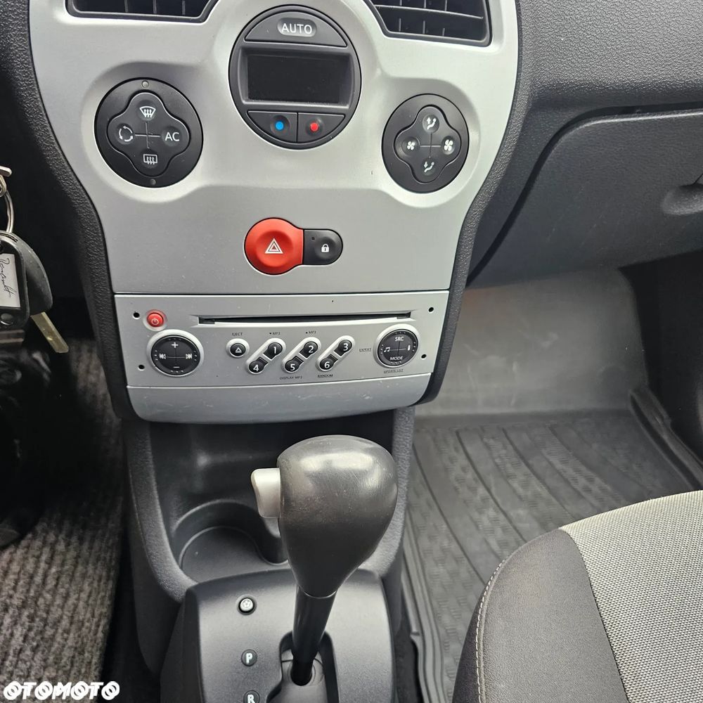 Renault Modus Grand 1.6 16V ESP Limited - 14