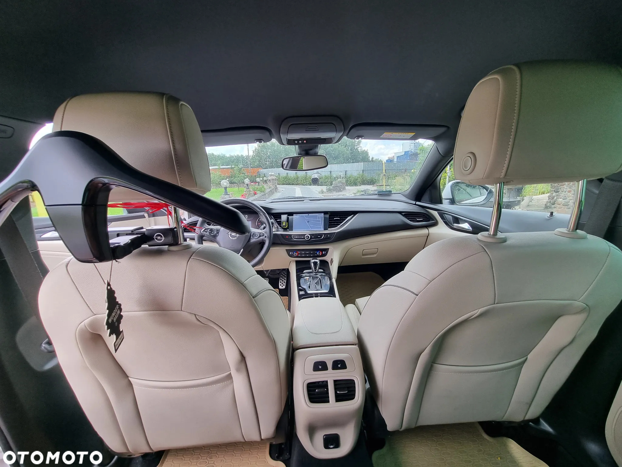 Opel Insignia - 16