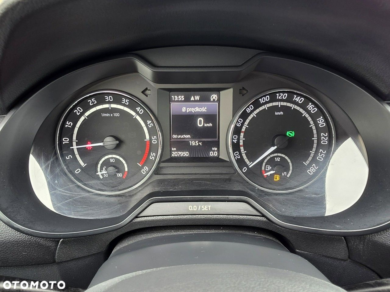 Skoda Octavia 2.0 TDI RS Challenge DSG - 33