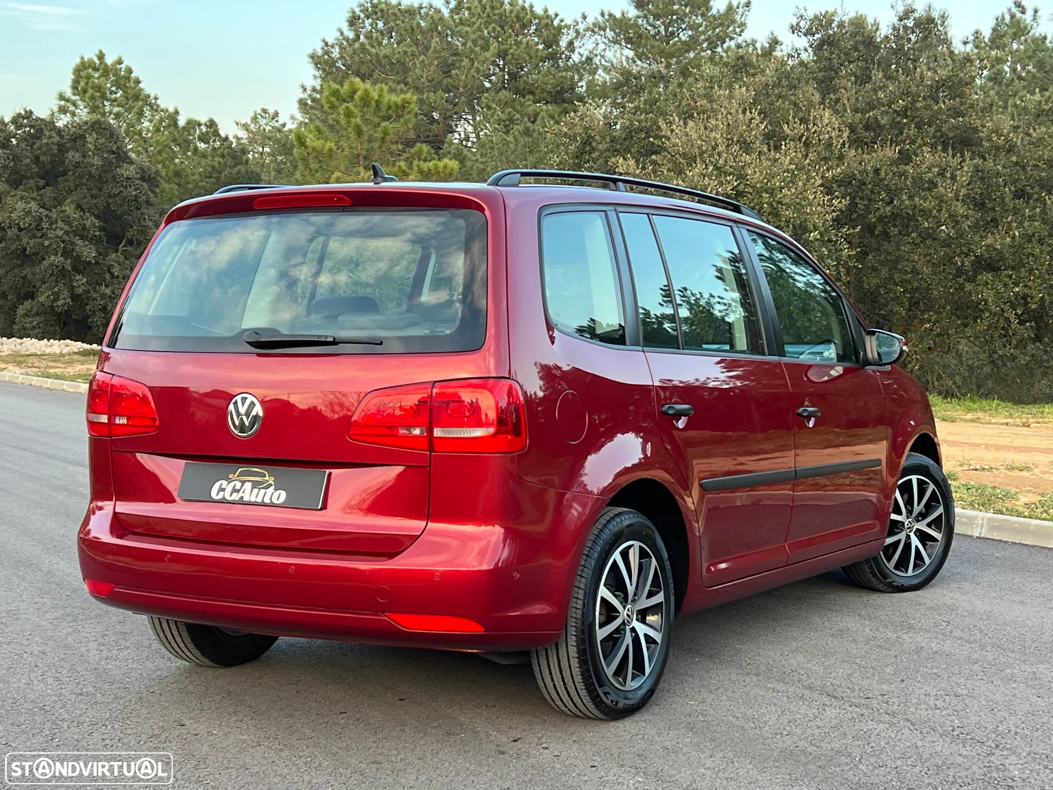 VW Touran 1.6 TDI DPF BlueMotion DSG Trendline - 8