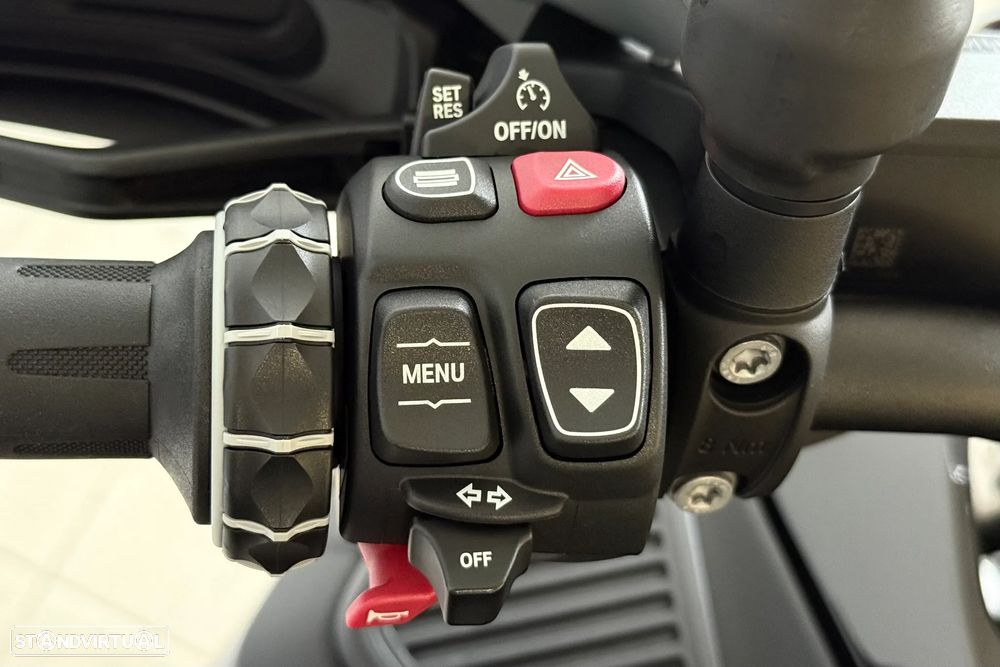 BMW R 1300 GS Adventure Triple Black - 7