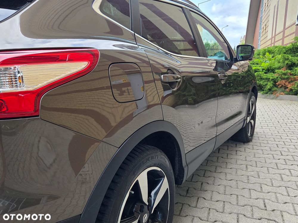 Nissan Qashqai 1.6 DIG-T 360 - 16