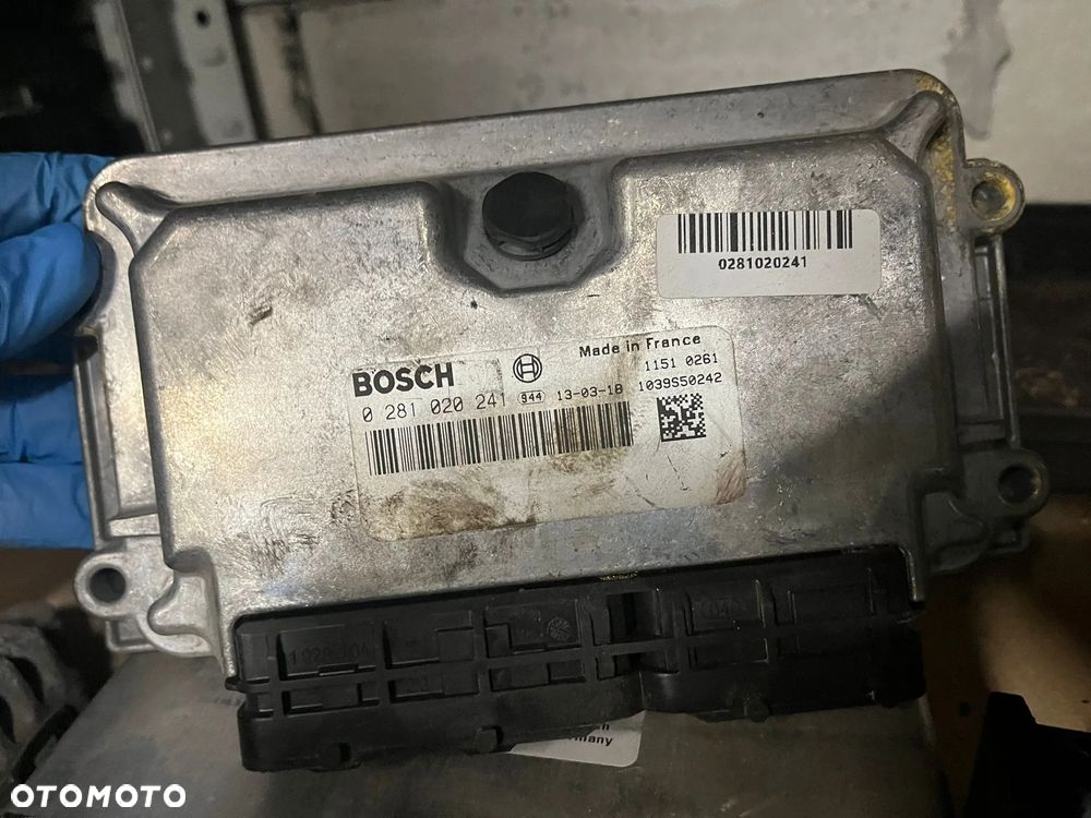 Sterownik Moduł Adblue Scania MAN Iveco 0281020241 Bosch stan nieznany - 1