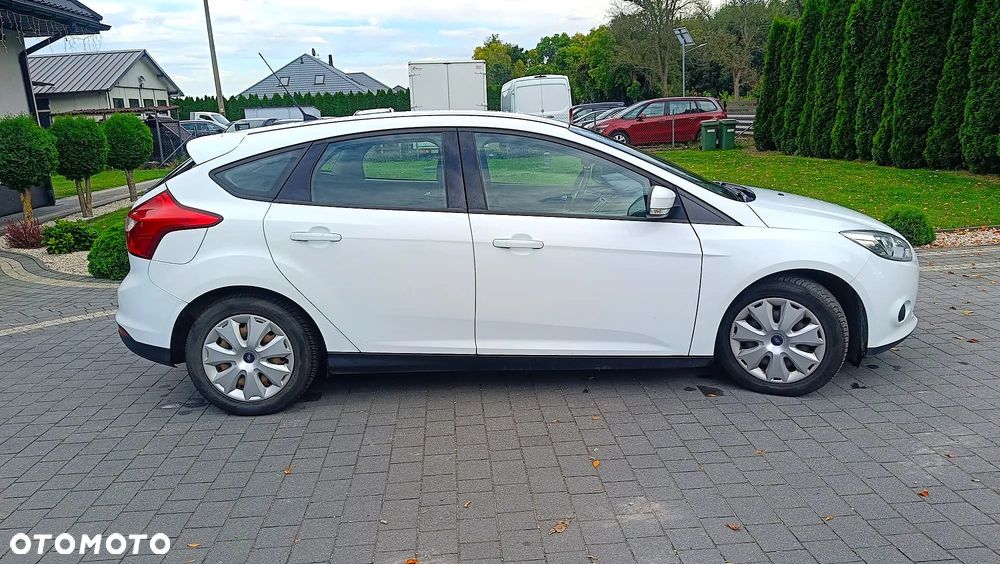 Ford Focus - 11