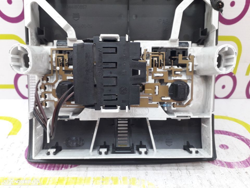 Plafonier Opel Astra H GTC 1.9 CDTi 120Cv de 2010 - Ref: 13111824 - NO640002 - 3