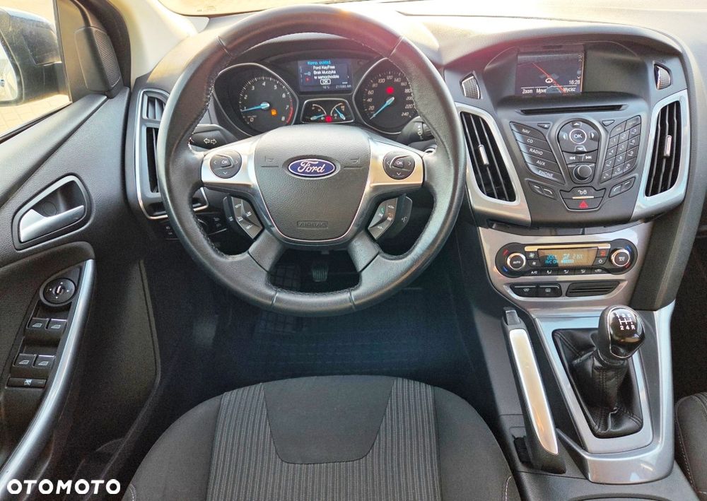 Ford Focus 1.6 Titanium - 30