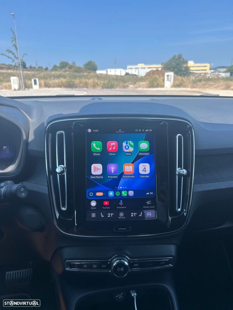 Volvo XC 40 Recharge Plus - 2