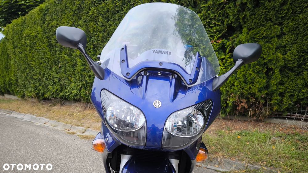 Yamaha FJR - 36