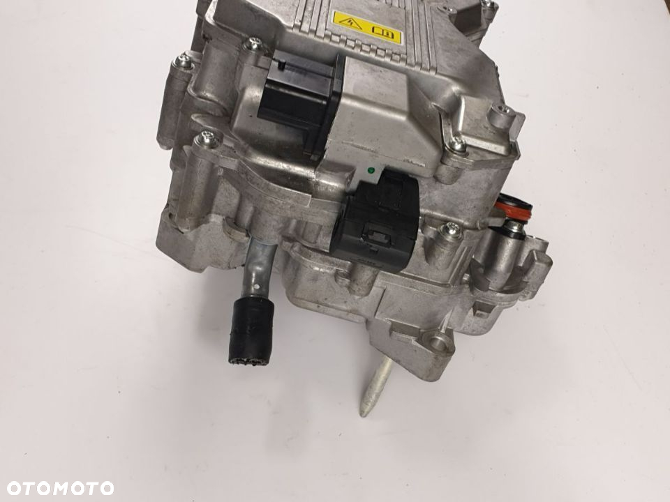 Konwerter Inwerter Falownik HONDA CR V 2.0H od 2019 roku - 4