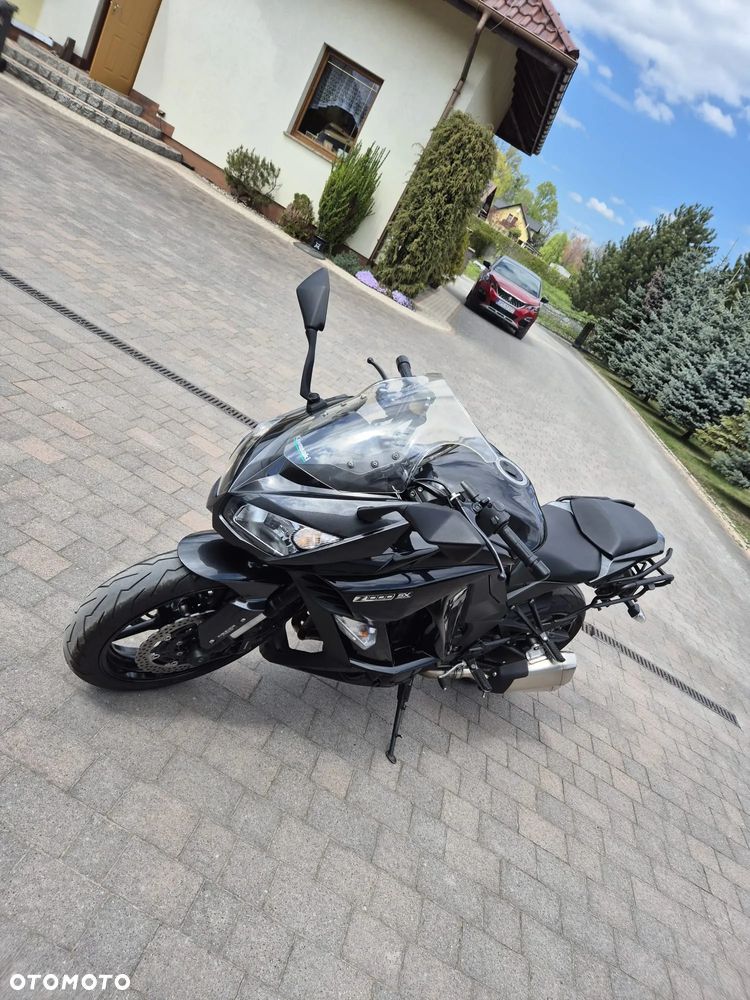 Kawasaki Ninja 1000 SX - 13