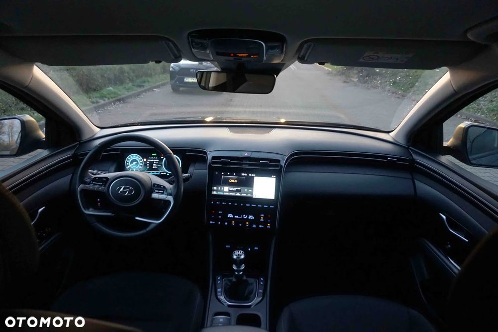 Hyundai Tucson 1.6 T-GDi Executive 2WD - 17