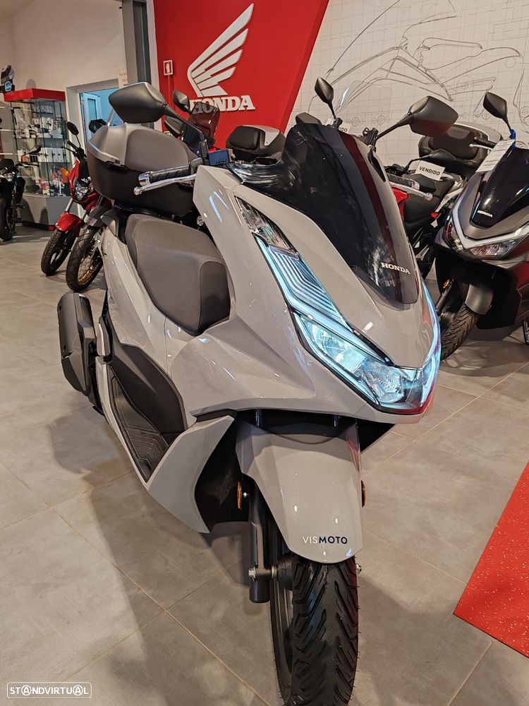 Honda PCX125 - 1
