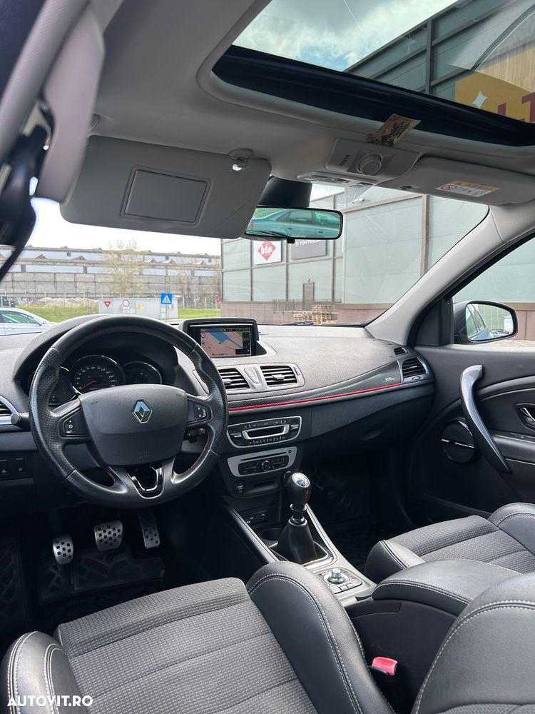 Renault Megane ENERGY dCi 130 GT LINE - 4