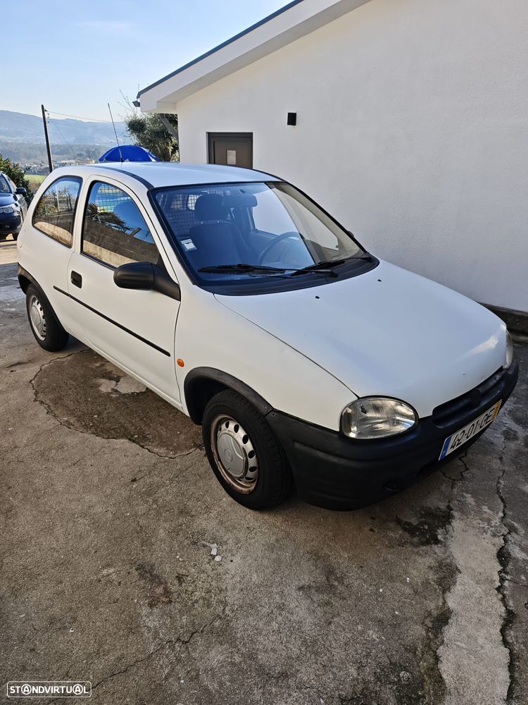 Opel Corsa 1.5 D Eco - 1