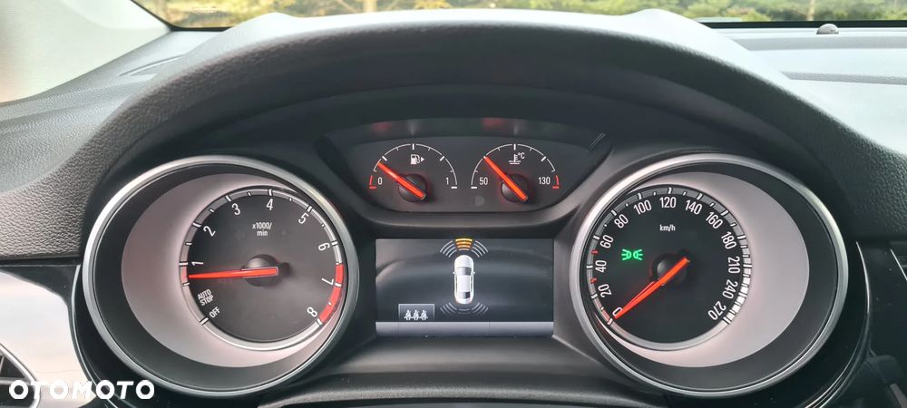 Opel Astra 1.4 Turbo Innovation - 30