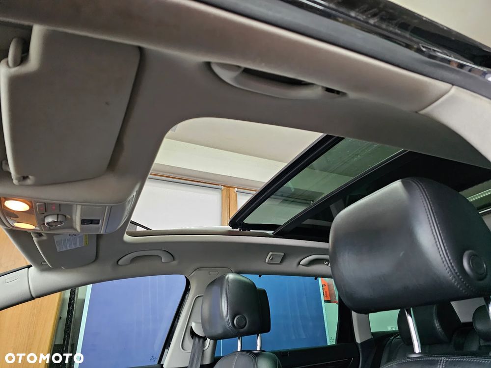 Volkswagen Passat - 14