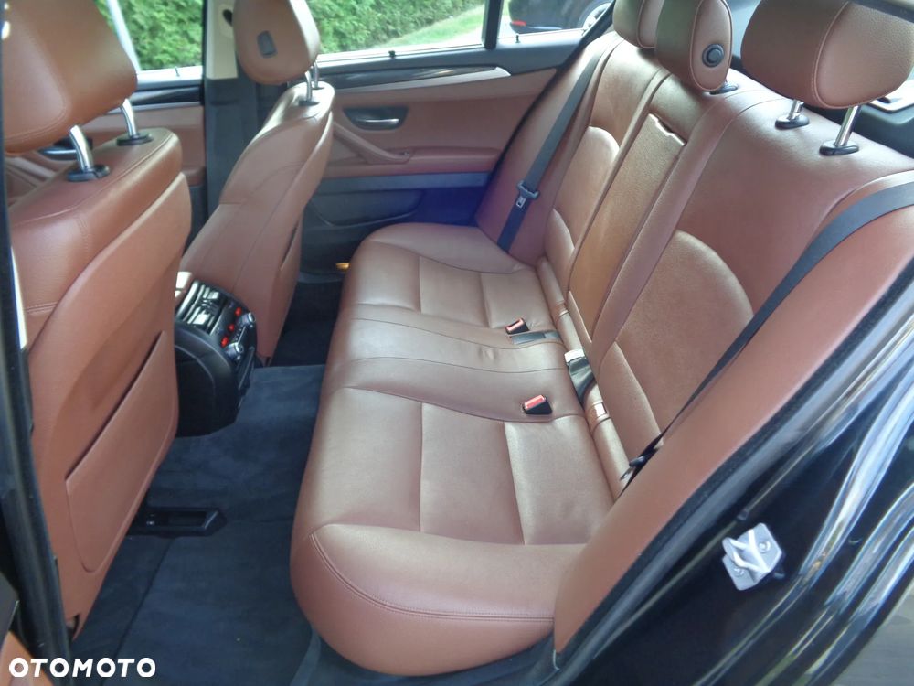 BMW Seria 5 - 13