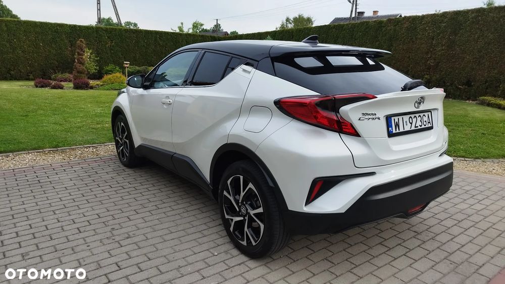 Toyota C-HR 1.2 T GPF Premium CVT 4x4 - 11