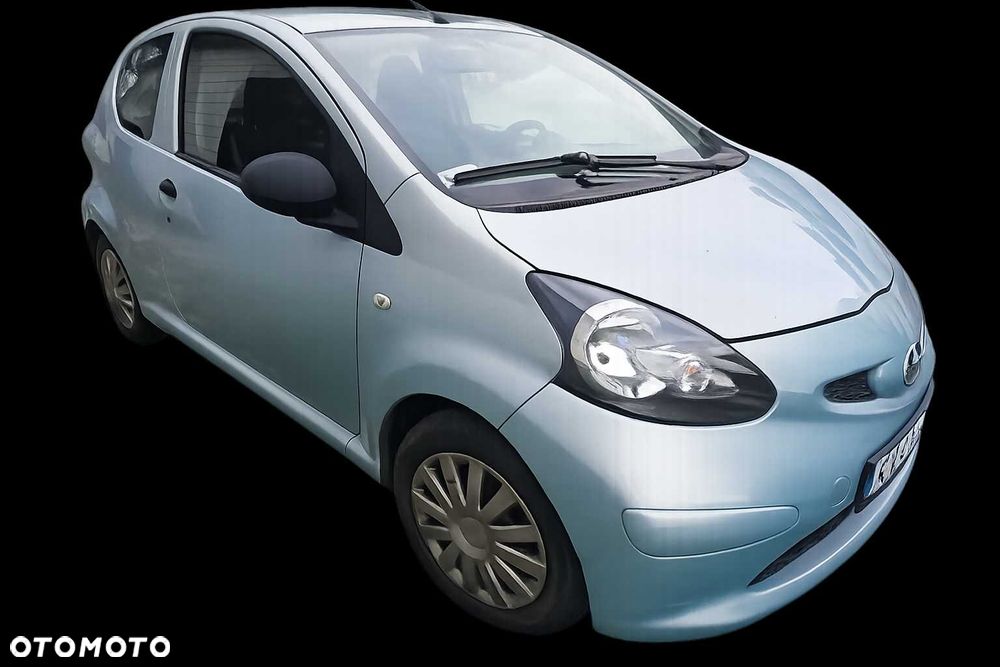 Toyota Aygo - 1