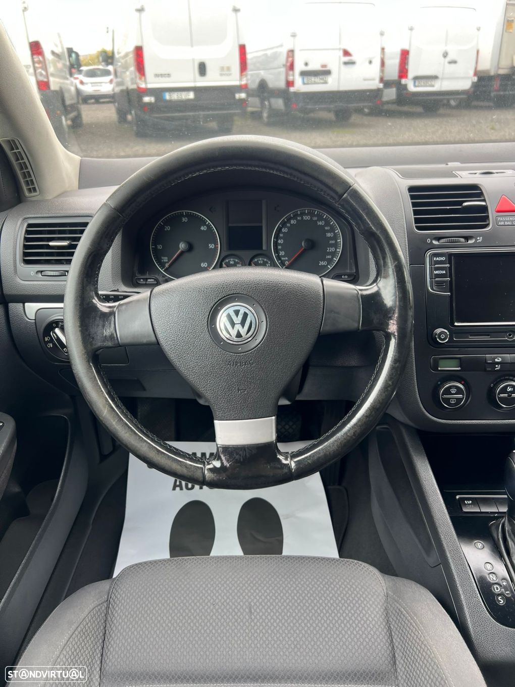 VW Golf 2.0 TDi Sport DSG - 16