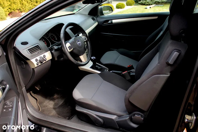 Opel Astra GTC 1.4 Catch me - 8