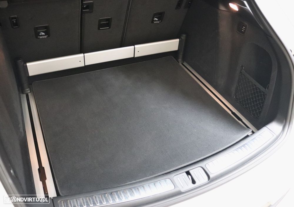 Porsche Macan S - 50
