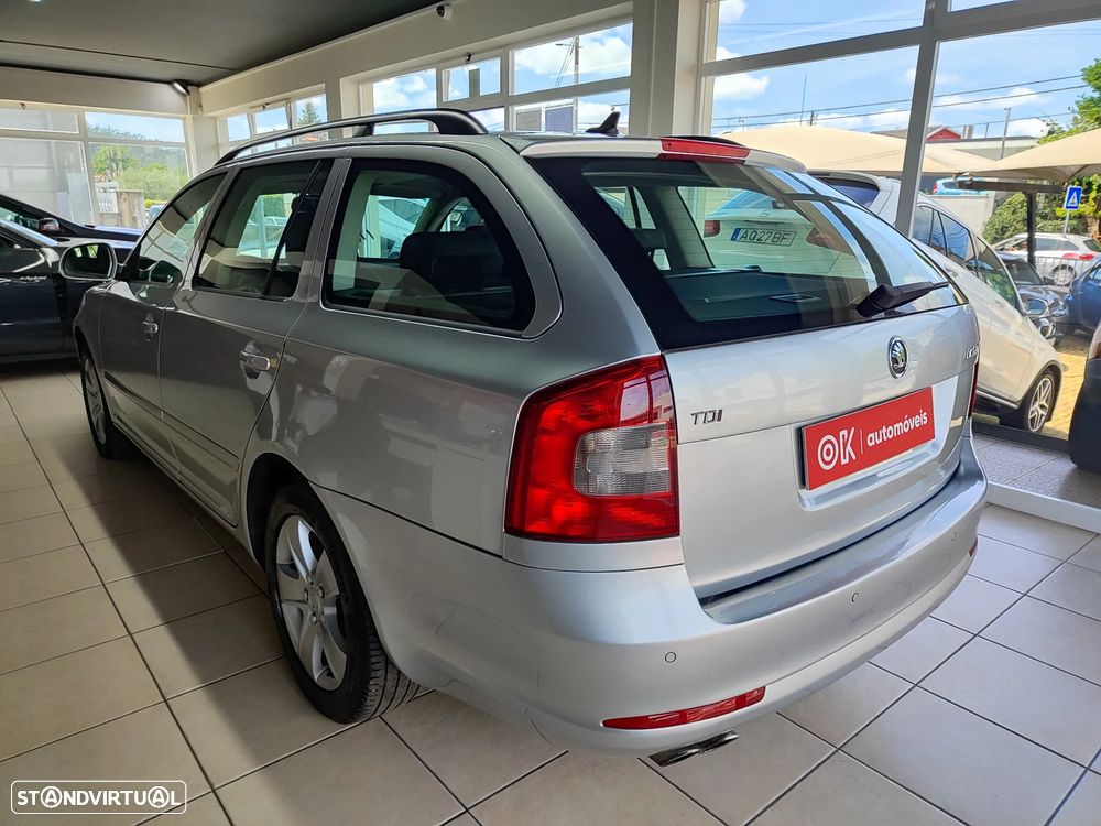 Skoda Octavia Break 2.0 TDI Elegance - 8