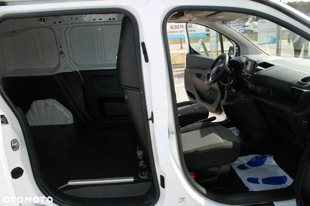 Opel Combo - 23