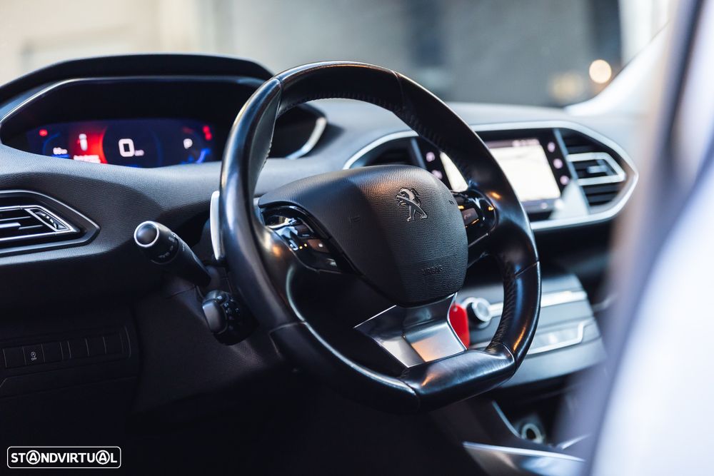 Peugeot 308 - 21
