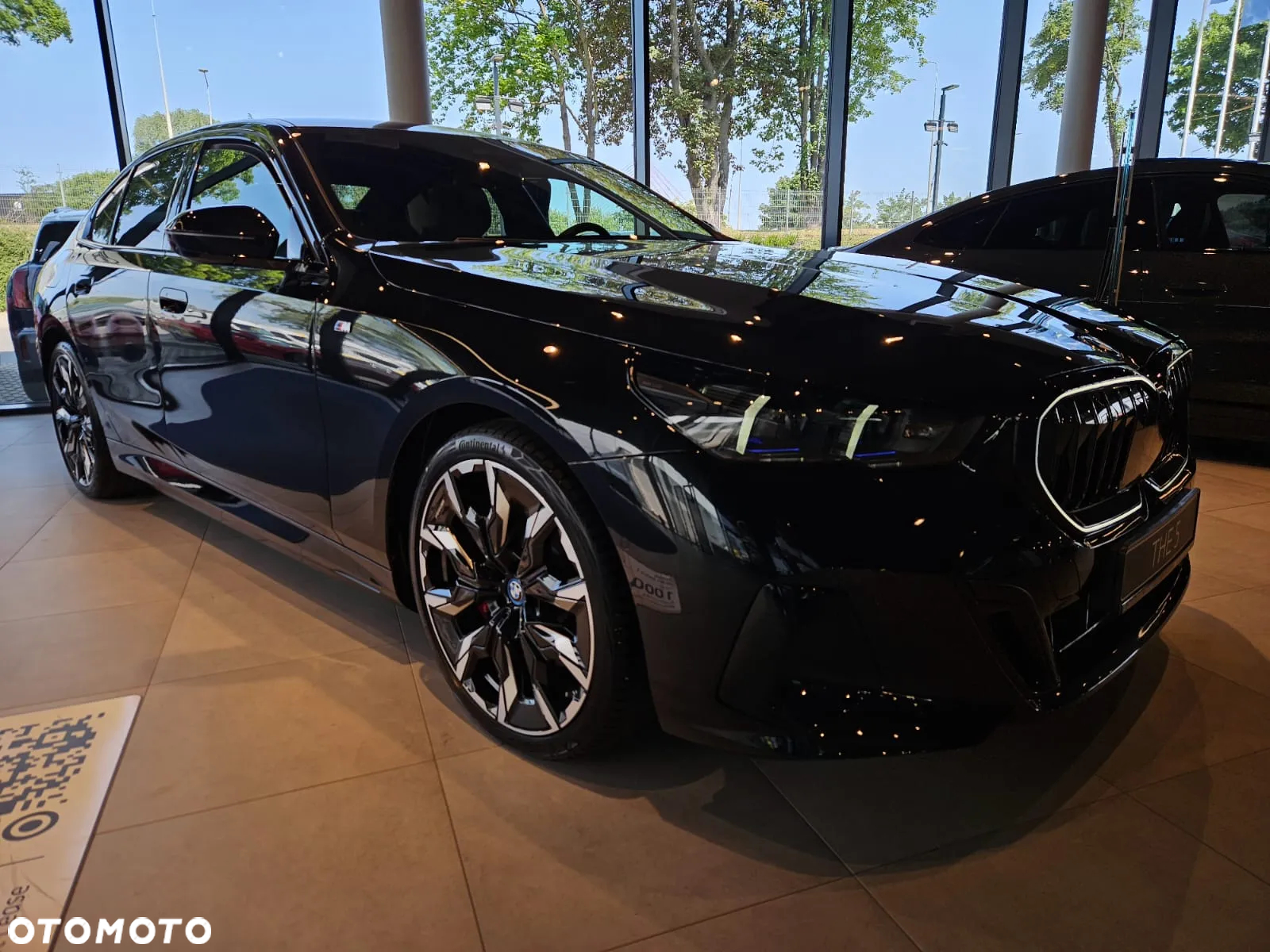 BMW Seria 5 550e xDrive - 7