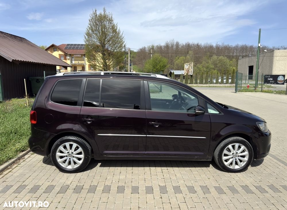 Volkswagen Touran 2.0 TDI DPF DSG Highline - 2