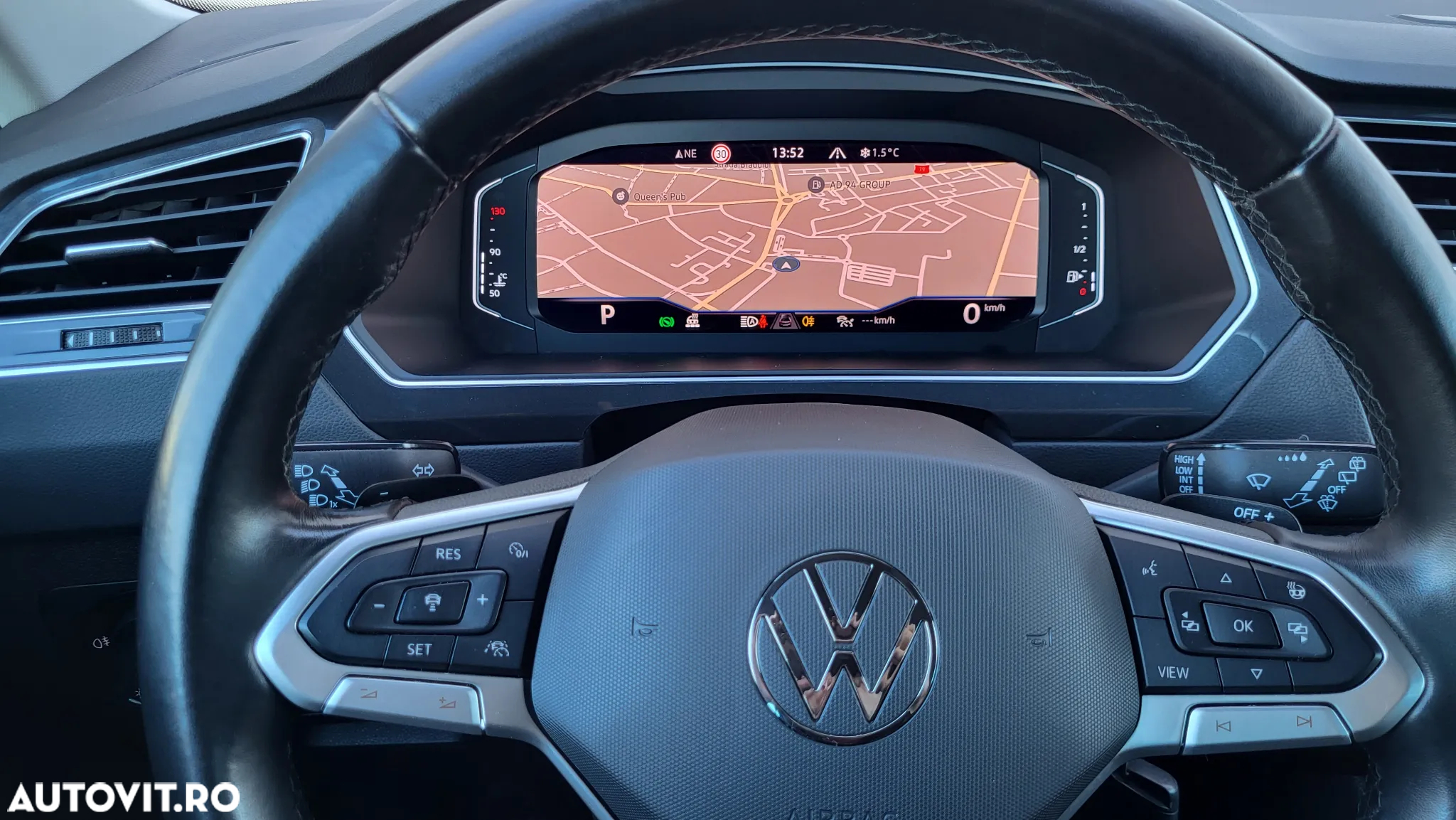 Volkswagen Tiguan 2.0 TDI SCR DSG 4Motion Life - 36