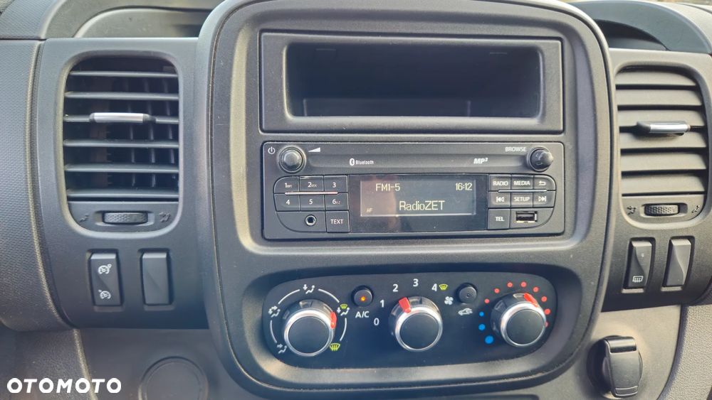 Renault Trafic - 8