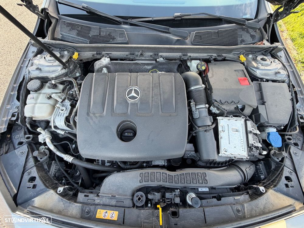 Mercedes-Benz A 180 d 7G-DCT AMG Line - 36