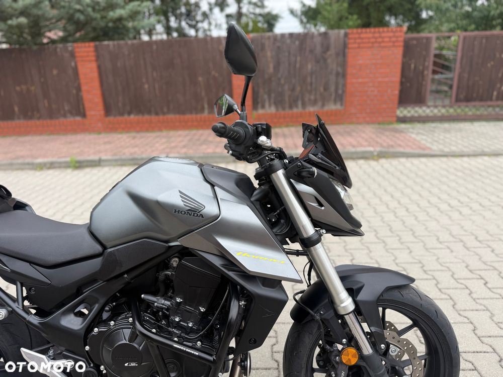 Honda CB - 8