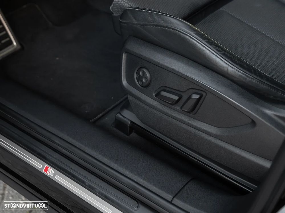 Audi Q5 2.0 TDI quattro S-line S-tronic - 16