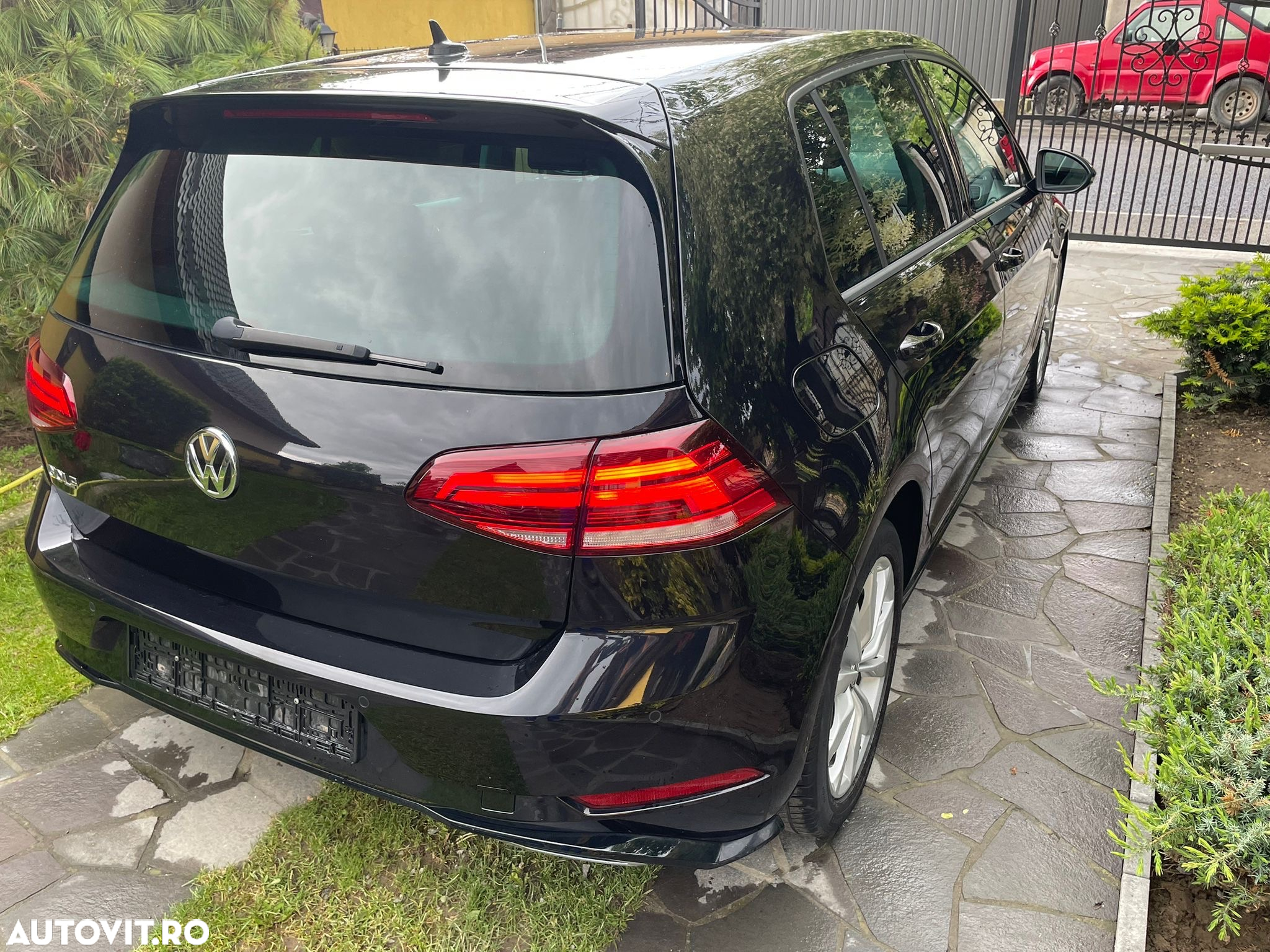Volkswagen Golf 1.0 TSI BlueMotion Comfortline - 6