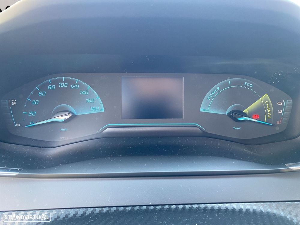 Peugeot e-2008 50 kWh Active Pack - 13