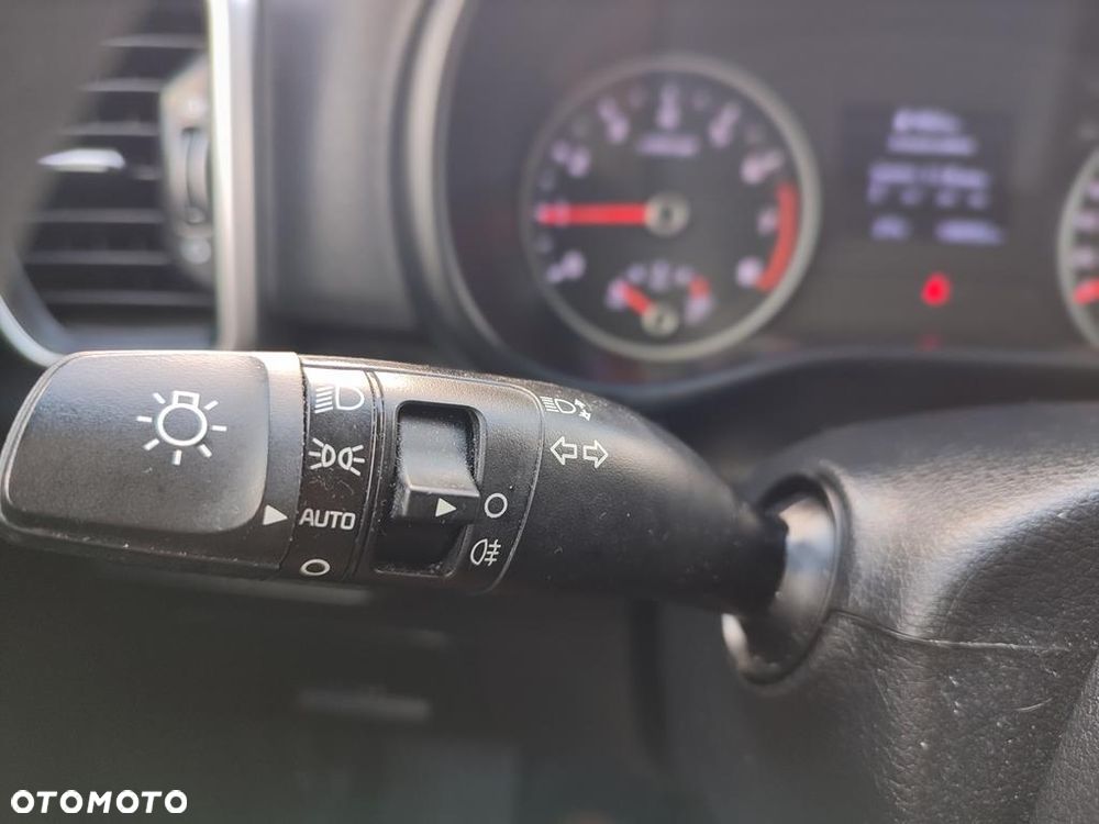 Kia Sportage 1.6 GDI S 2WD - 19